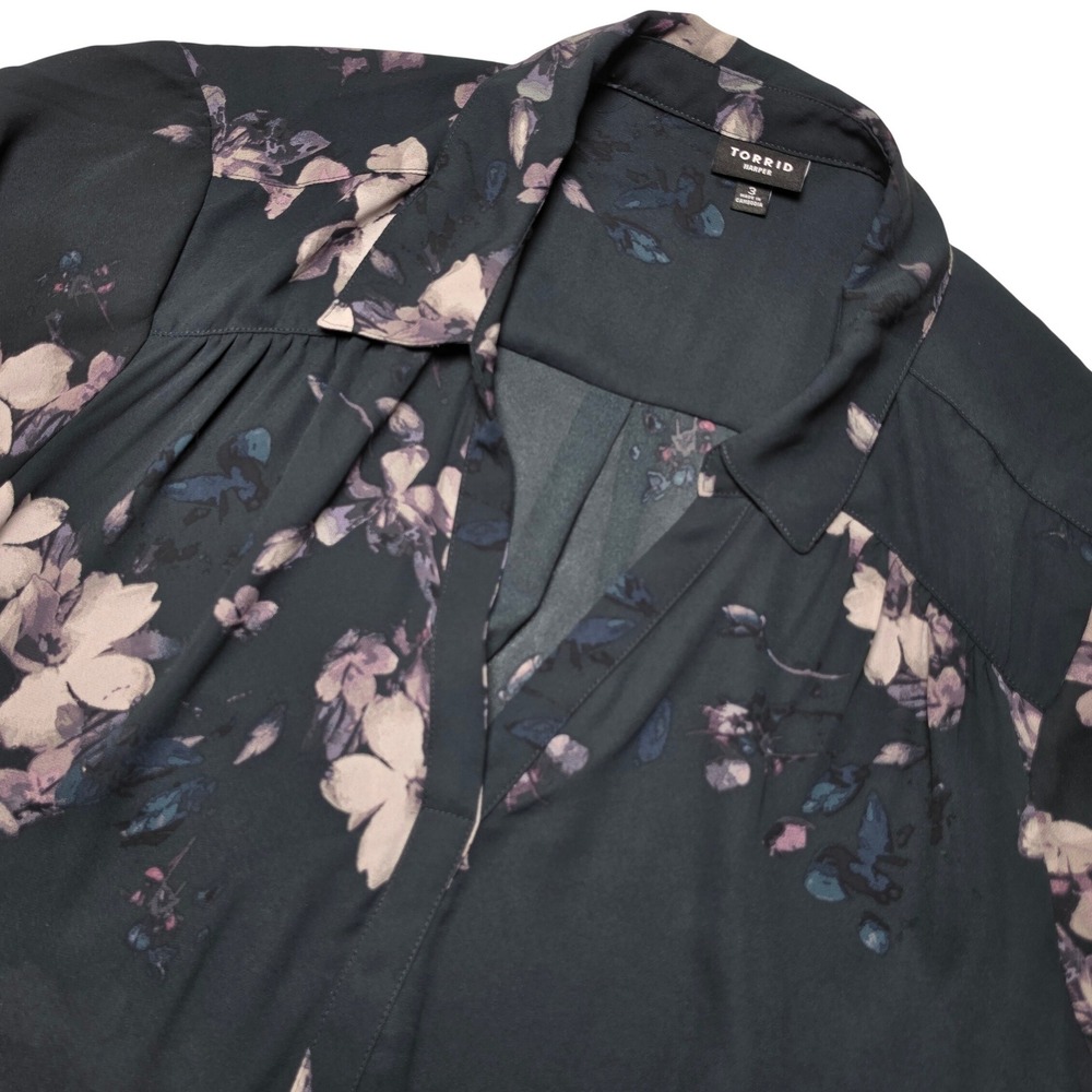 Torrid Womens Harper Blouse 3 Navy Floral Roll Tab Sleeve Georgette Pullover Top